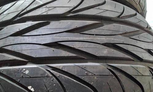 2 Banden 215 35 18 afhaal 50 eur, Auto-onderdelen, Banden en Velgen, Ophalen, 18 inch, 215 mm, Band(en)