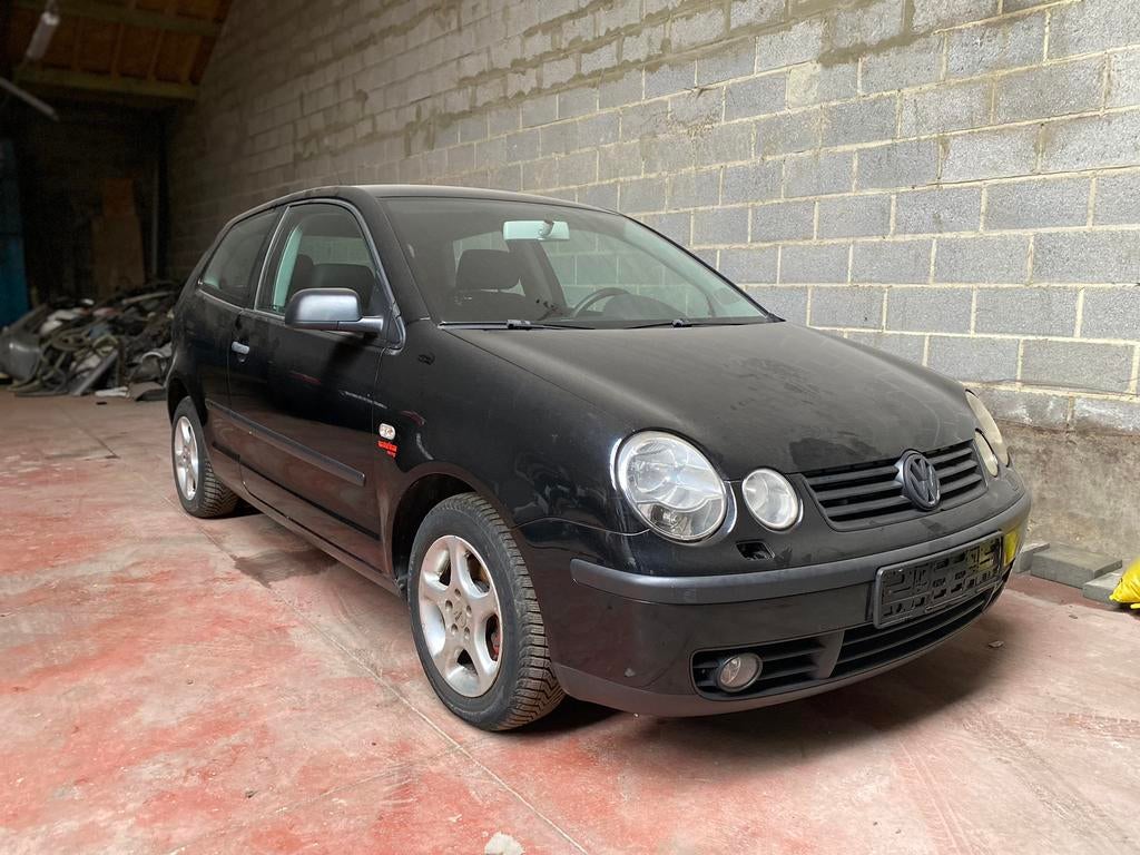 Volkswagen Polo 1.2i 150.000Km Pour pièces, Autos, Achat, Boîte manuelle, Noir, Particulier