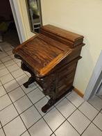 Pupitre - secrétaire Davenport, Enlèvement