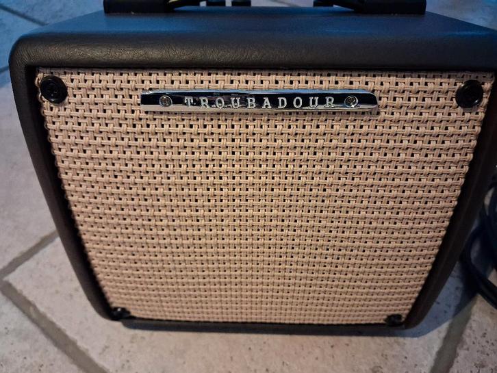Ibanez troubadour T15II gitaarversterker NIEUW, Muziek en Instrumenten, Versterkers | Bas en Gitaar, Nieuw, Gitaar, Minder dan 50 watt