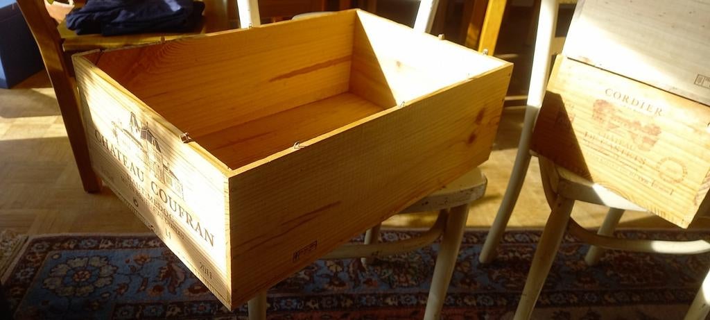 Caisses de vin en bois, Ophalen