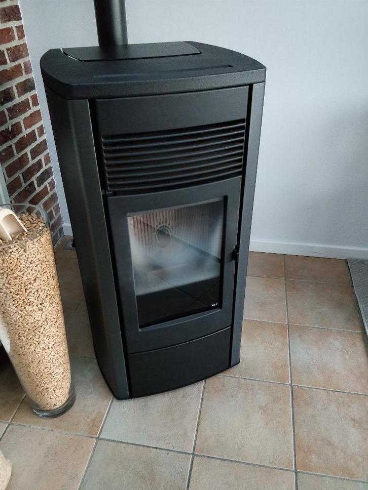 MCZ EGO 2.0 pelletkachel, Maison & Meubles, Poêles, Utilisé, Autoportant, Poêle à granulés, Autres carburants, Enlèvement