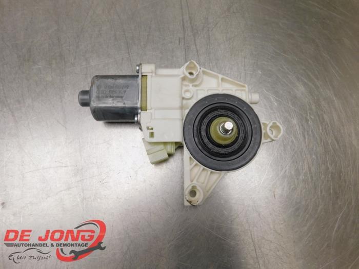 Moteur de vitre portière d'un Mercedes E-Klasse, Autos : Pièces & Accessoires, 3 mois de garantie, Utilisé, -, -
