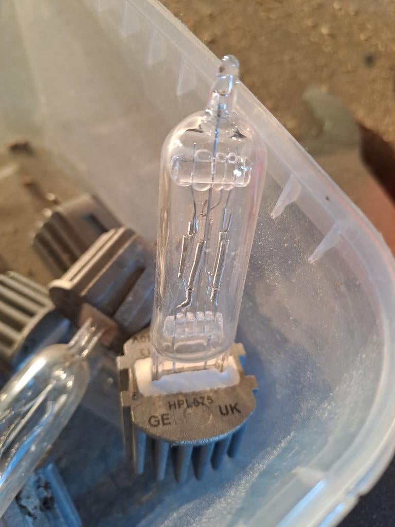 Multipar lampen hpl 575, Musique & Instruments, Lumières & Lasers, Enlèvement