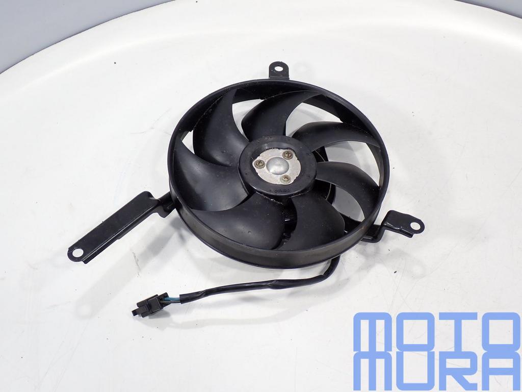 Koelvin voor de Yamaha YZF-R1 2002 - 2003 RN09 YZF R1 koelfa, Enlèvement ou Envoi, Klantenservice@yamaha-motor.nl, Yamaha Motor Europe N.V.