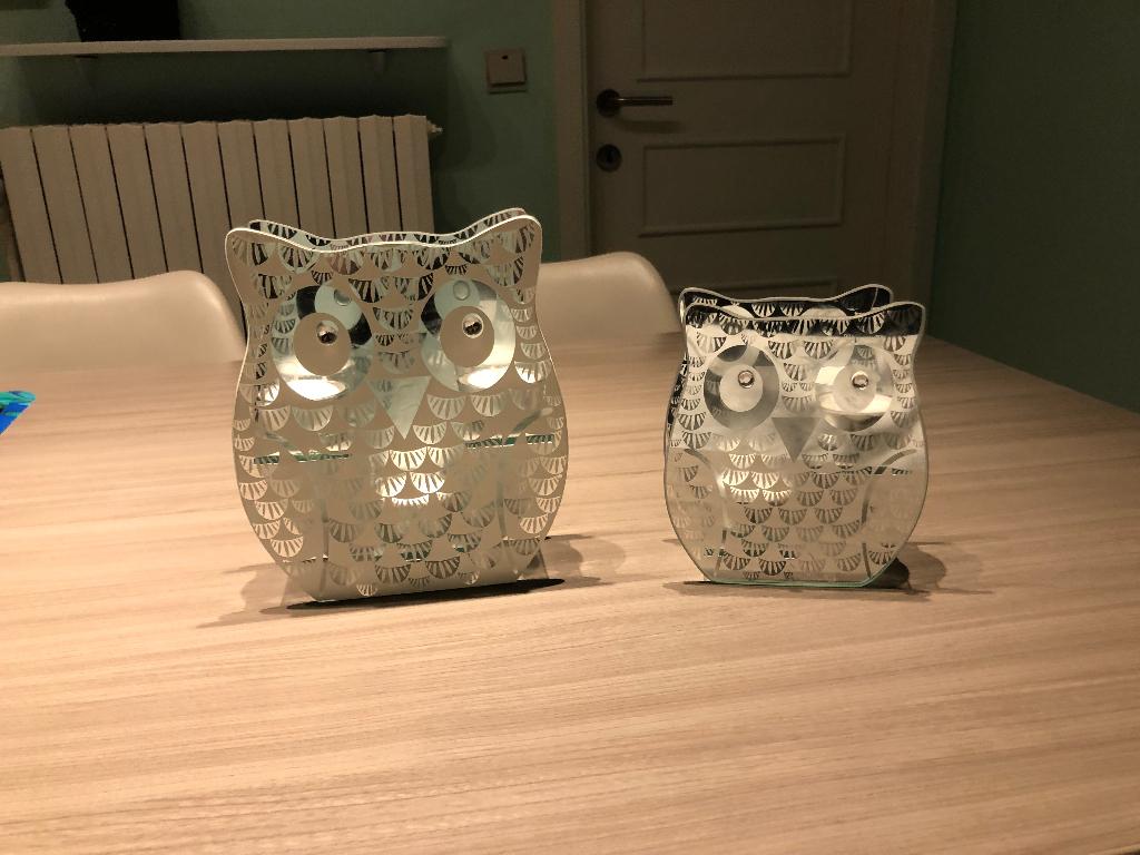 Theelicht houders in de vorm van een uil, Ophalen, Zo goed als nieuw