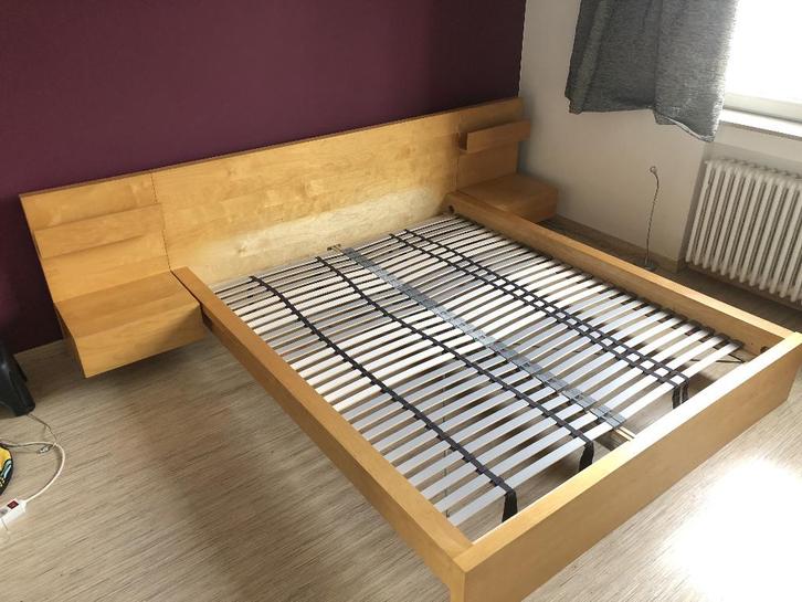 Lit Ikea 160 x 200 A donner (sans le sommier), Maison & Meubles, Chambre à coucher | Lits, Utilisé, Queen size, 160 cm, 200 cm