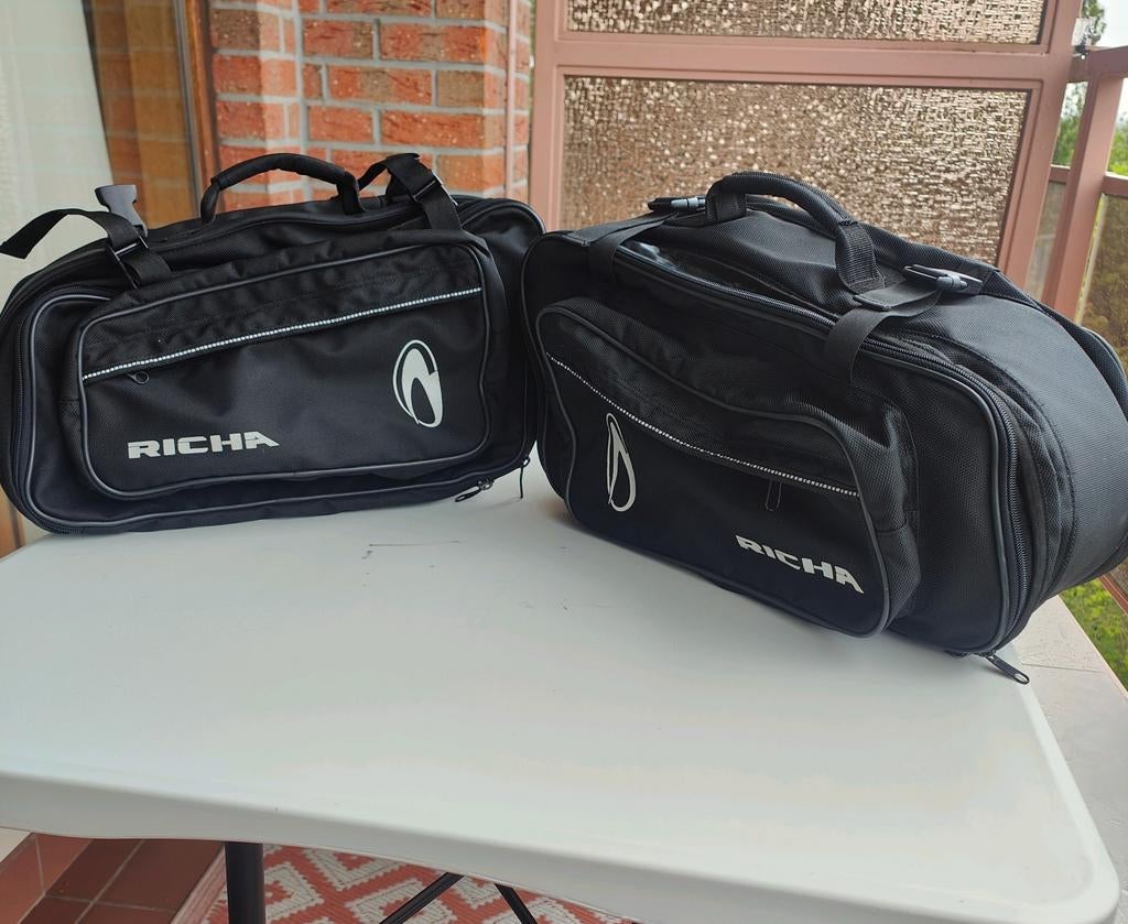 Richa Twin - universele zadeltassen