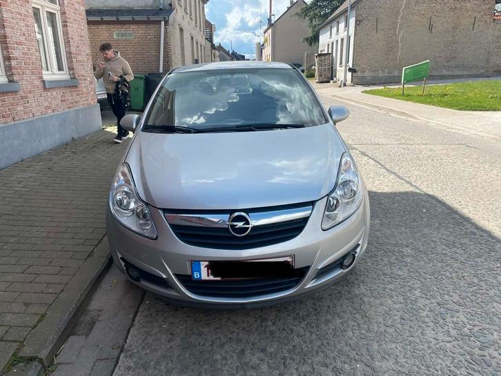 Opel corsa, Autos, Opel, Entreprise, Corsa, ABS, Airbags, Air conditionné, Ordinateur de bord, Verrouillage central, Jantes en alliage léger