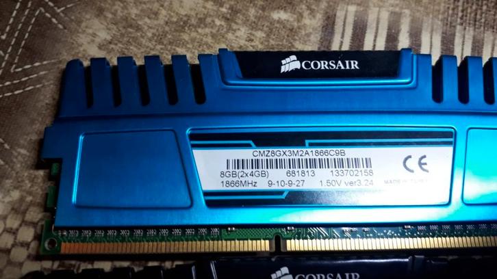 Pièces de jeu pour PC, Consoles de jeu & Jeux vidéo, Jeux | PC, Comme neuf, Enlèvement ou Envoi