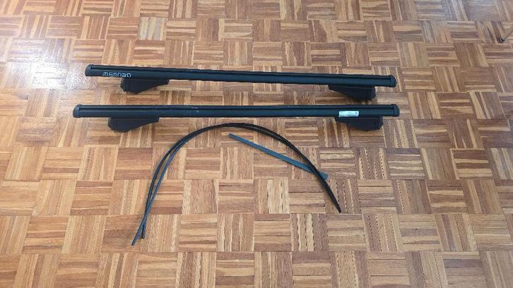 Barres de toit MENABO TIGER  black(cupra formentor et autres, Autos : Divers, Accessoires de voiture, Comme neuf, Enlèvement ou Envoi