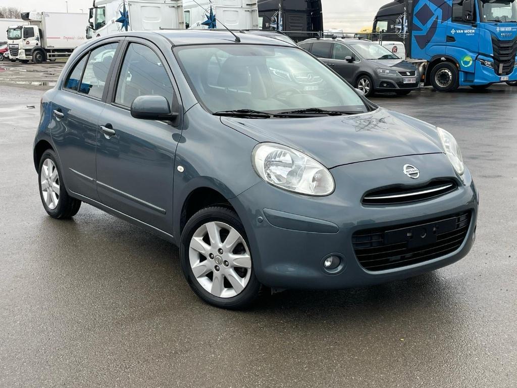 ⁠⁠ Nissan Micra •⁠ 03/02/2012 •⁠147000.km •⁠1.2i / Benzine, Euro 5, Parkeersensor, Handgeschakeld, Zilver of Grijs