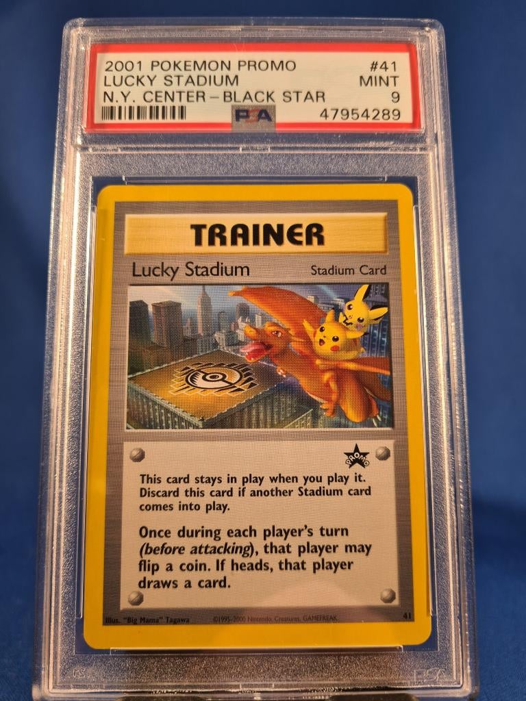 Lucky Stadium 41/53 - Wizards Black Star Promos (PSA 9), Verzenden, Gebruikt
