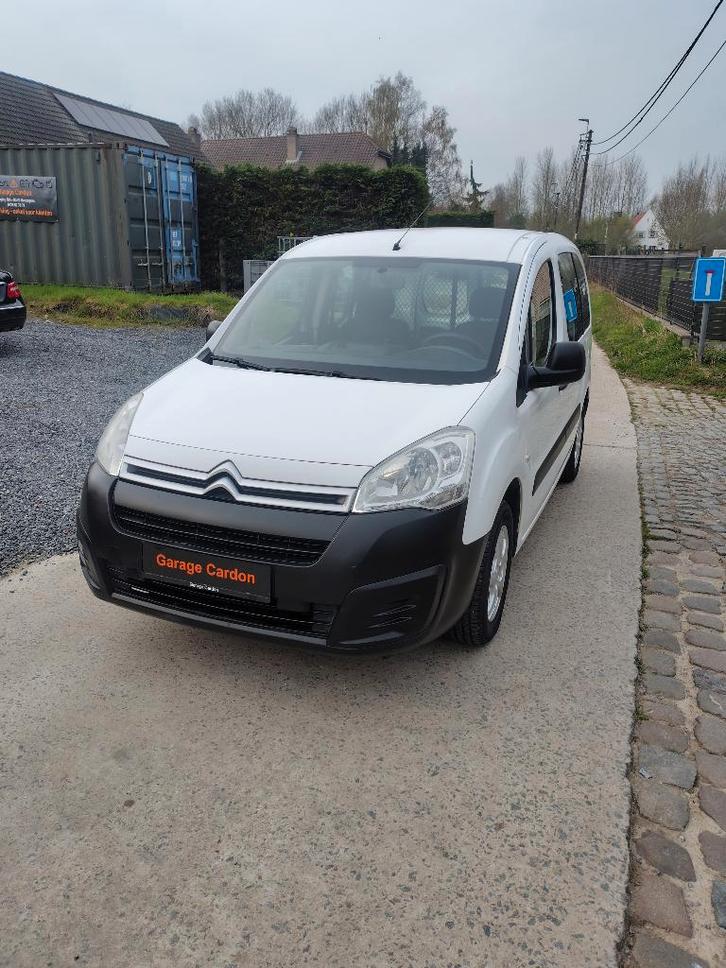 Citroën Berlingo 1.6 benzine lichte vracht, Autos, Camionnettes & Utilitaires, Entreprise, Airbags, Jantes en alliage léger, Citroën