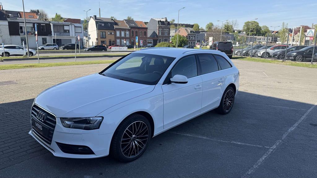 Audi A4 2.0 TDi* BOITE AUTO* XENON*NAVI* CLIM*, Achat, Entreprise, 1968 cm³, A4