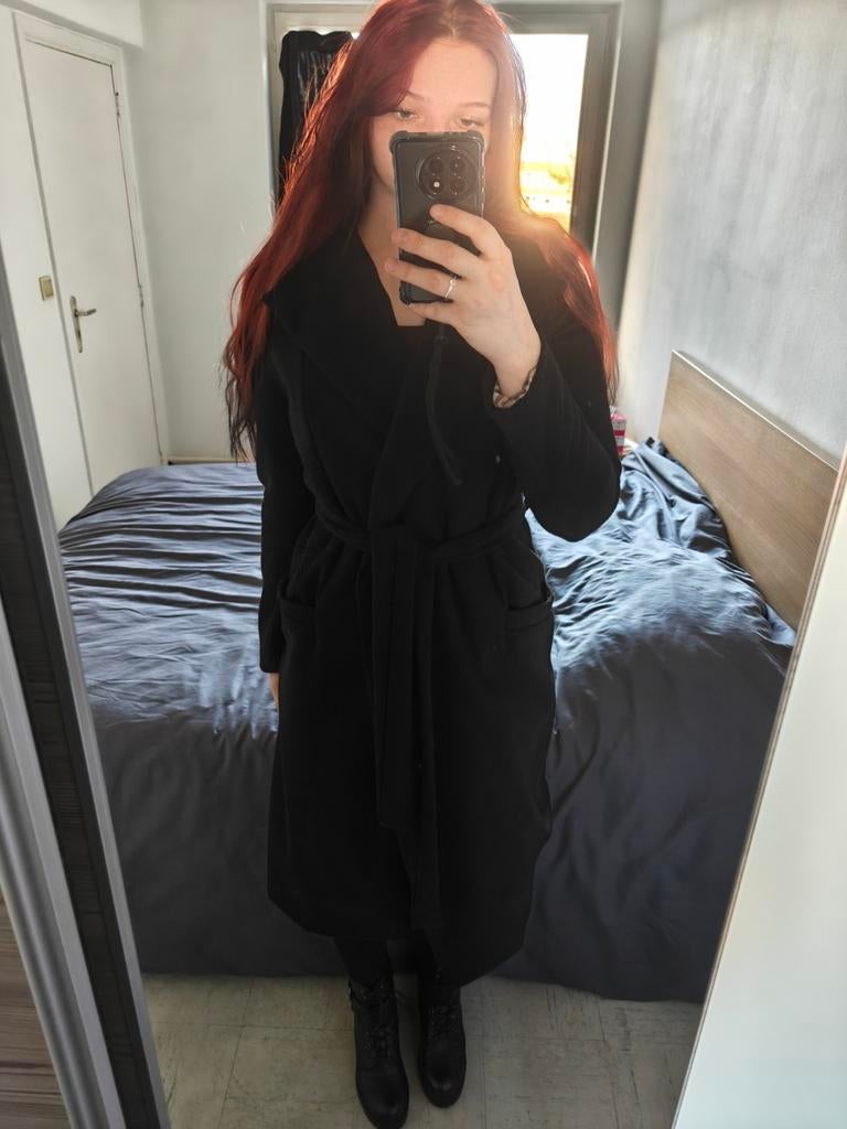 Black belted coat – size M, Kleding | Dames, Jumpsuits, Sans marque, Gedragen, Maat 38/40 (M), Zwart