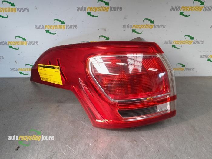 Feu arrière gauche d'un Ford B-Max, Autos : Pièces & Accessoires, Éclairage, Ford, Utilisé, 3 mois de garantie