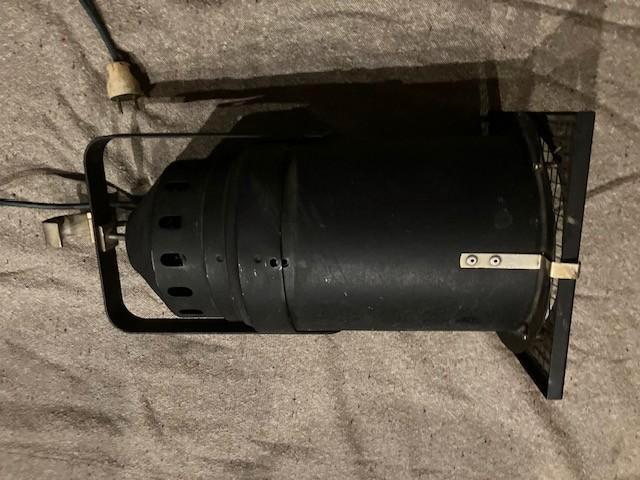 SPOT LUMINEUX DE SCÈNE VINTAGE PULSAR PR 5A4/6, Musique & Instruments, Lumières & Lasers, Enlèvement ou Envoi