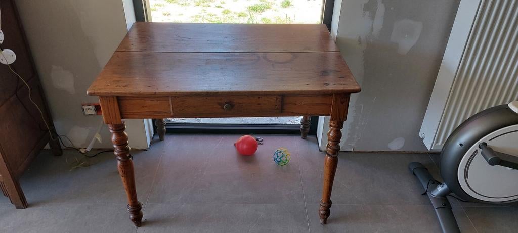 Oude tafel., Huis en Inrichting, Ophalen