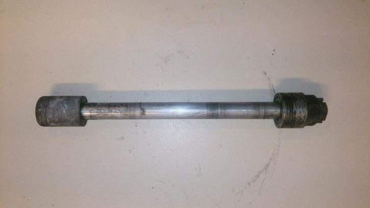 Kawasaki Z305 achteras KZ305 achterwielas z305 ltd wielas as, Ophalen of Verzenden, Gebruikt