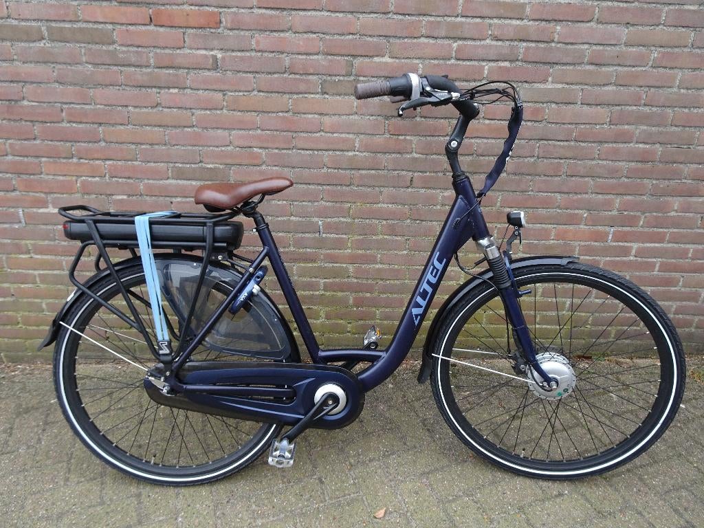 23 maanden oude e-bike 1300 km gereden 613 watt accu, Fietsen en Brommers, Elektrische fietsen, Zo goed als nieuw, 51 tot 55 cm
