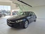 Mercedes-Benz A-Klasse 180 Hatchback Luxury Line | Verwarmde, Auto's, Stof, Gebruikt, 136 pk, Traction-control