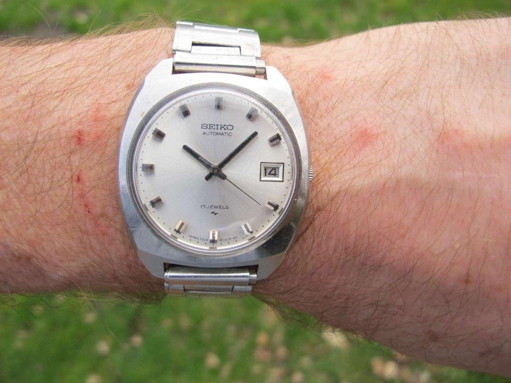 Vintage SS Seiko automatique 7005-8040 DD 1969 révisé, Antiquités & Art, Antiquités | Horloges, Enlèvement ou Envoi