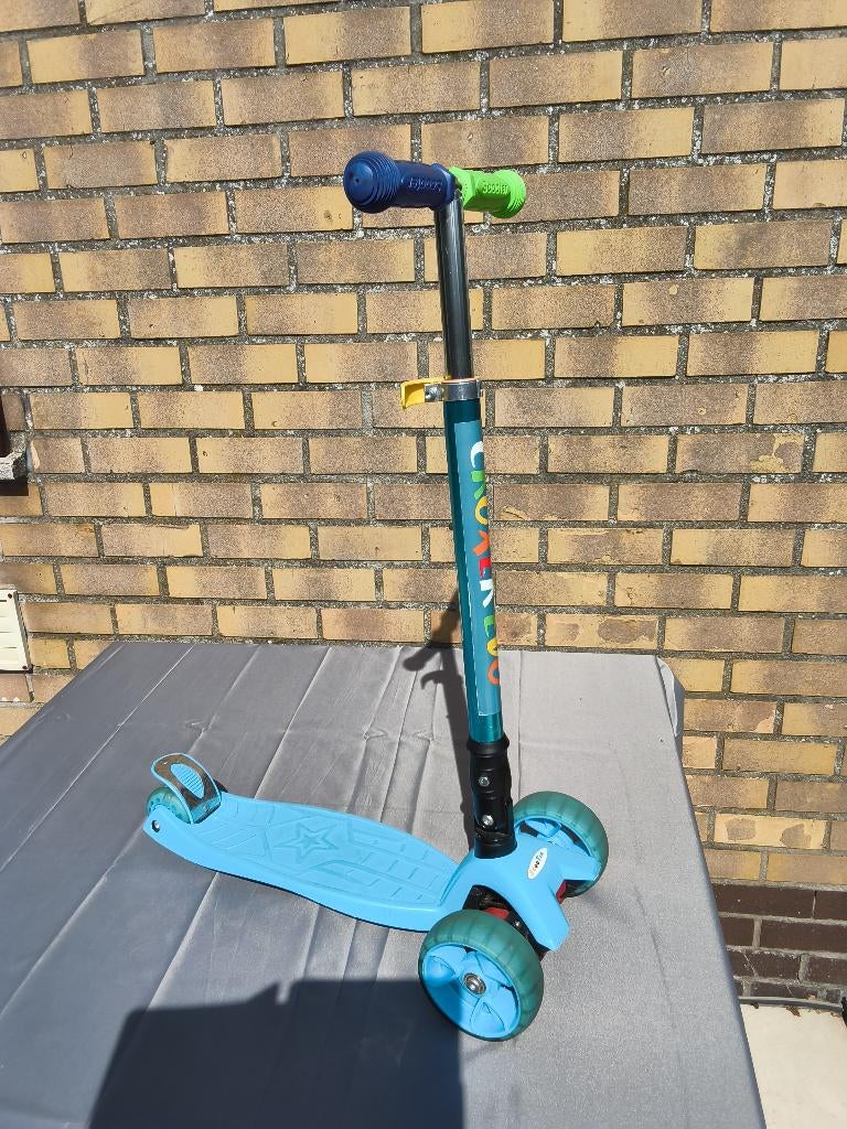 Step voor kinderen tot 6 jaar, Kinderen en Baby's, Speelgoed | Buiten | Voertuigen en Loopfietsen, Ophalen, Zo goed als nieuw