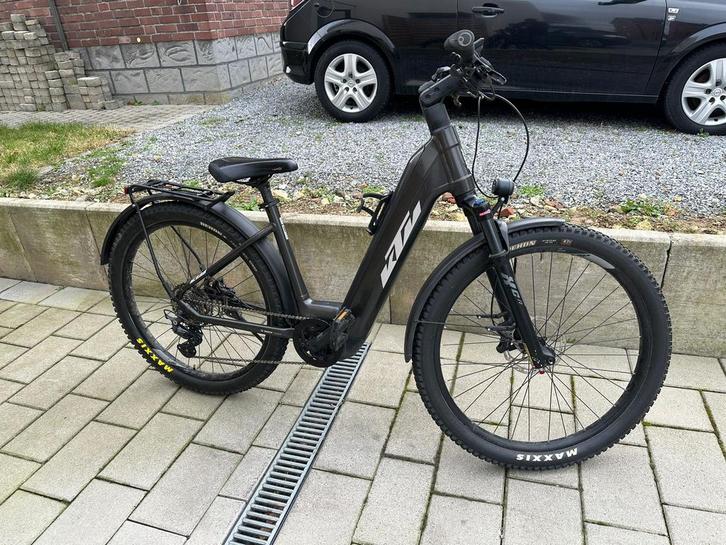 Vélo électrique Ktm macina 750wh Bosch Cx, Vélos & Vélomoteurs, Vélos électriques, Comme neuf, Enlèvement