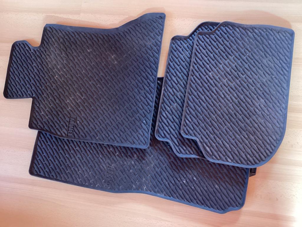 4 tapis de voiture BMW Série 5 F10 F11, Autos : Divers, Tapis de voiture, Enlèvement ou Envoi, Utilisé