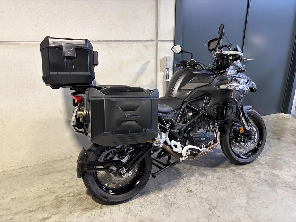 Benelli TRK502X met volledige kofferset en sportuitlaat, Motos, Motoren | Benelli, Entreprise, Autre, 500 cm³