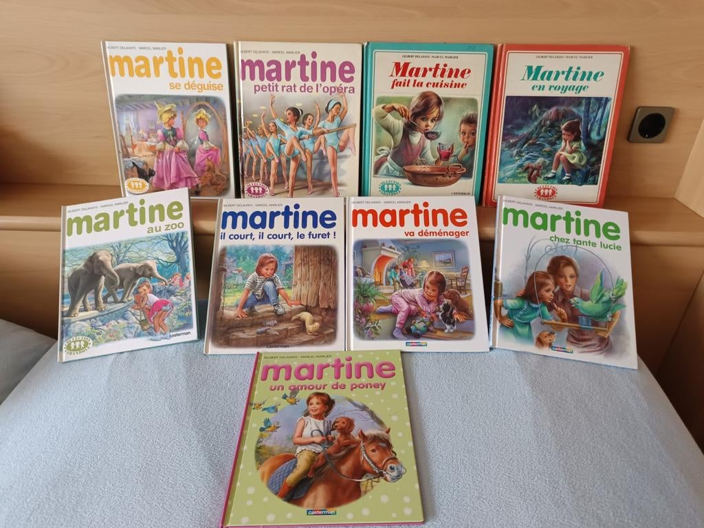 Martine : 8 livres divers + 1 gratuit, Enlèvement ou Envoi
