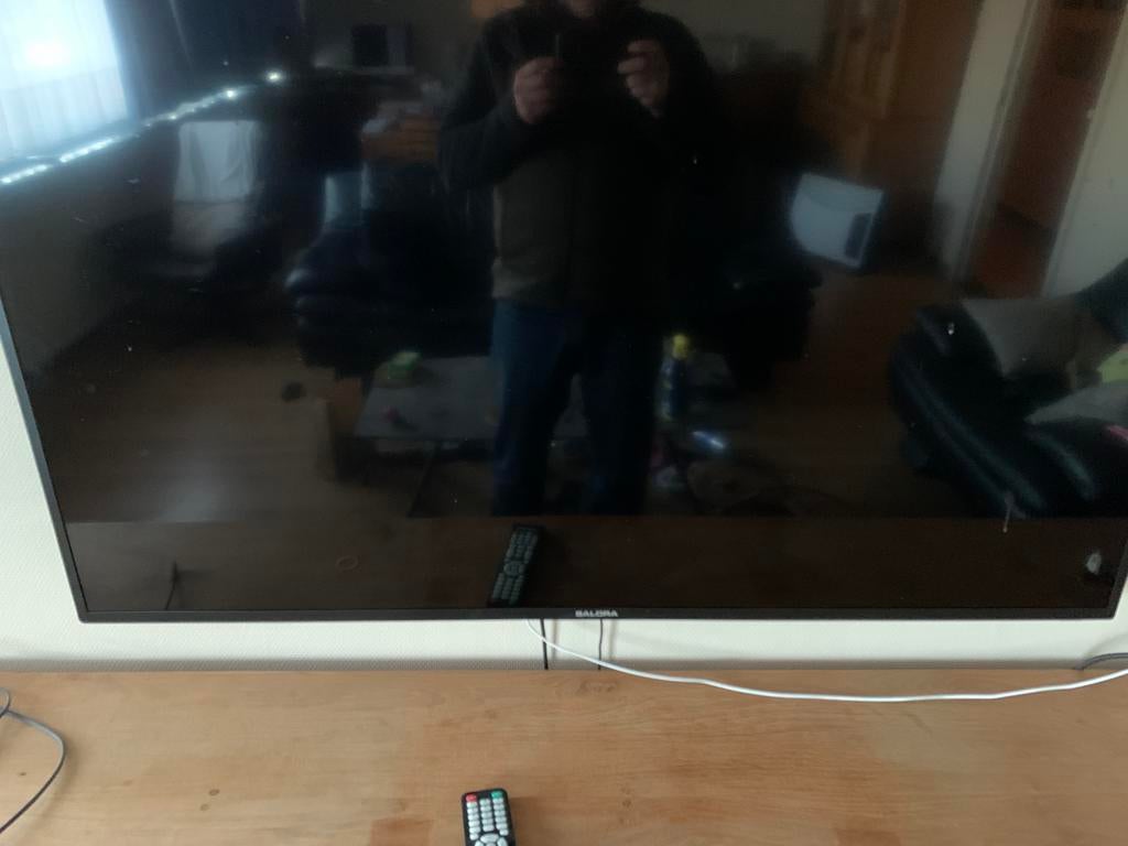 Solora 55” TV, Audio, Tv en Foto, Televisies, Ophalen, Zo goed als nieuw