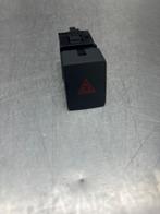 COMMUTATEUR DE FEUX DE DETRESSE Nissan X-Trail (T32), Utilisé, Nissan