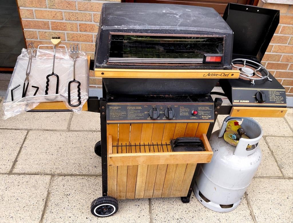 BBQ op gas,met enkele nieuwe toebehoren., Ophalen, Gebruikt, Active-Chef