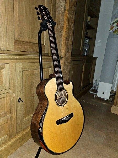 Kevin Ryan Cathedral 2019 akoestische gitaar, Ophalen of Verzenden, Zo goed als nieuw, Western- of Steelstringgitaar, Met koffer