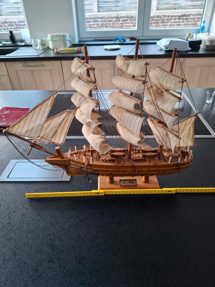 Magnifique Maquette de Voilier en Bois - Clipper Cutty Sark, Hobby en Vrije tijd, Modelbouw | Boten en Schepen, Gebruikt, Ophalen of Verzenden