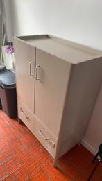 Metalen kast, Enlèvement, Comme neuf