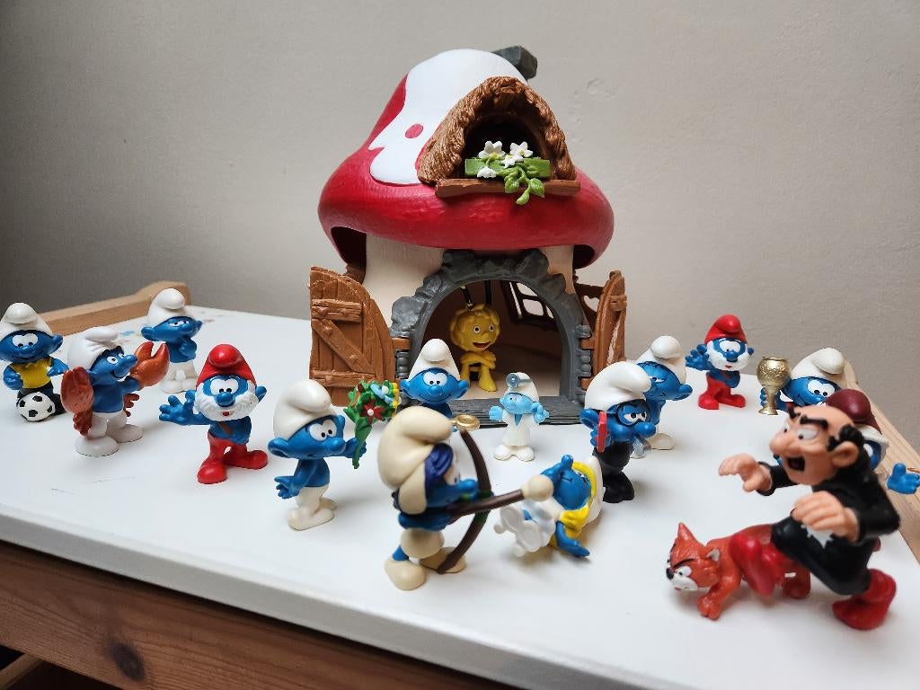 Het echte smurfenhuis met 14 smurfen én Gargamel:-), Collections, Schtroumpfs, Enlèvement, Comme neuf, Différents Schtroumpfs