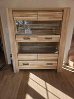 Kasten; dressoirkast,vitrinekast en barkast, Ophalen