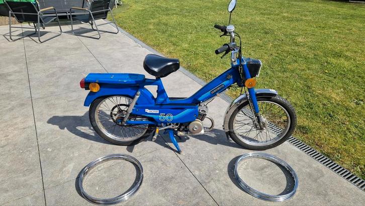 Motobecane 50v, Vélos & Vélomoteurs, Cyclomoteurs | Cyclomoteurs de cross, Enlèvement