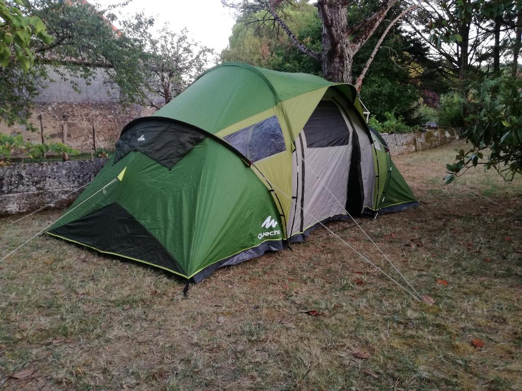 Tente Quechua Arpenaz Family 4.2 XL, Caravans en Kamperen, Ophalen, Zo goed als nieuw, Tot en met 4