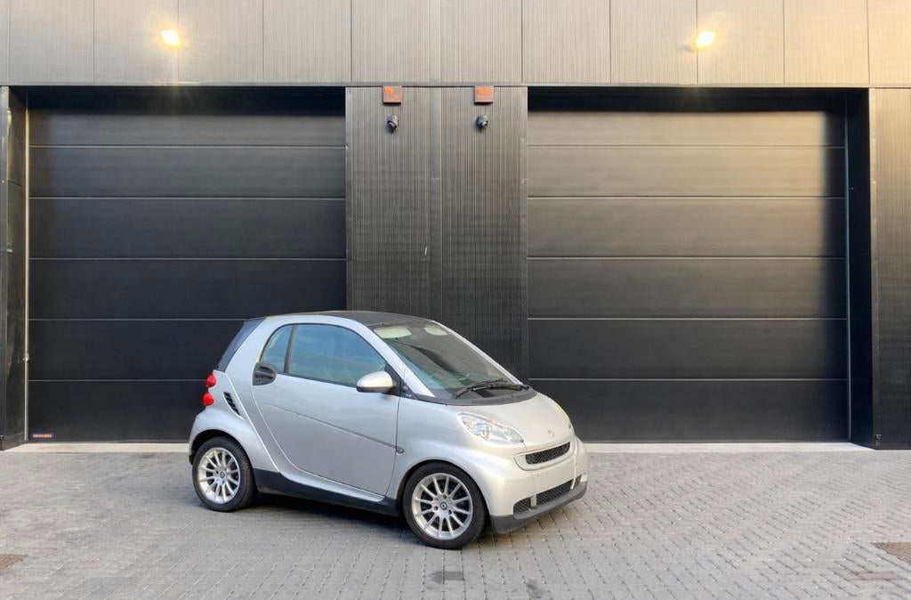 Smart Boîte Automatique essence Climatisé Contrôle Ok, Autos, Smart, Argent ou Gris, Achat, Entreprise, Automatique