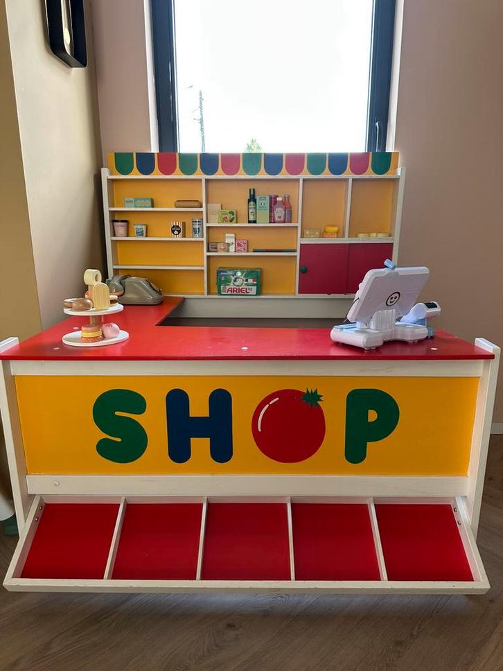 Speelgoedwinkel met accessoires, Kinderen en Baby's, Speelgoed | Houten speelgoed, Gebruikt, Ophalen