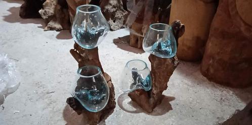 Racine de teck ornée de 2 verres recyclés coulés à chaud, Antiquités & Art, Art | Sculptures & Bois