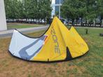 Kite Ozone Catalyst V3 12m, Watersport en Boten, Ophalen, Zo goed als nieuw, Kite