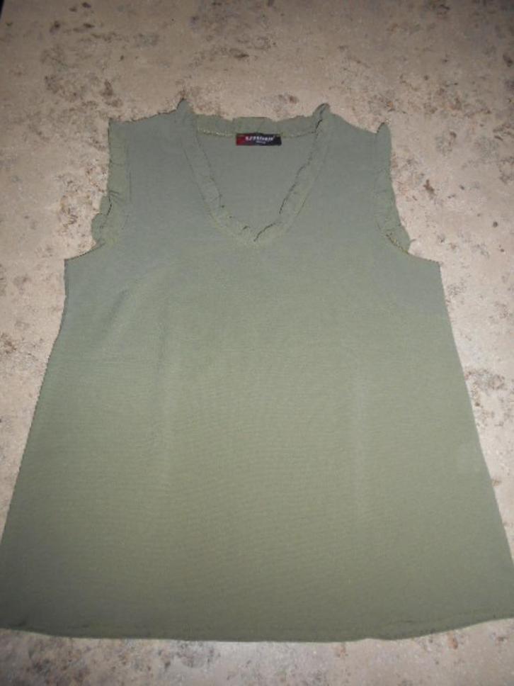 Topjes Maat M / 2 voor 5 €, Kleding | Dames, Topjes, Zo goed als nieuw, Maat 38/40 (M), Ophalen of Verzenden