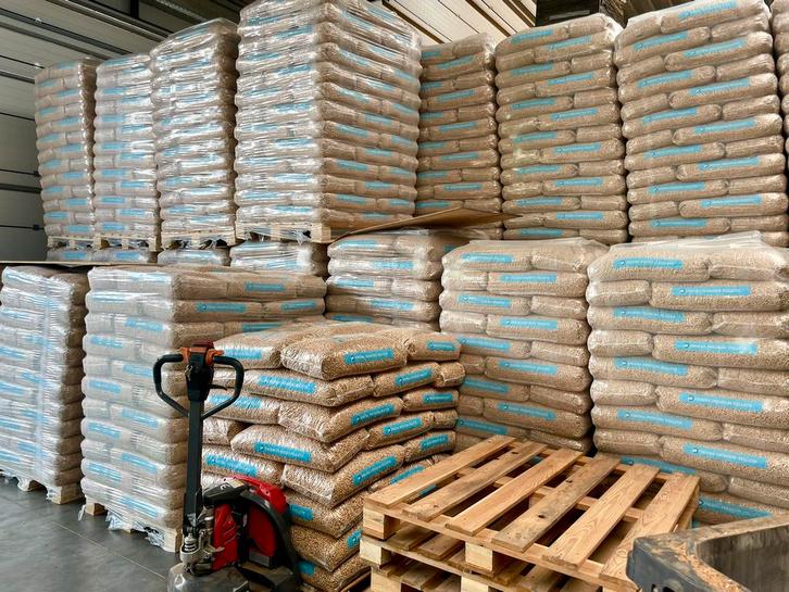 HOUTPELLETS vanaf 5,19€/zak, Tuin en Terras, Brandhout, Overige houtsoorten, 6 m³ of meer, Ophalen