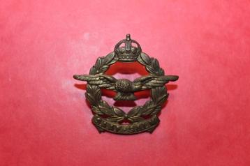 Cap Badge "South African Air Force". Original WWII.