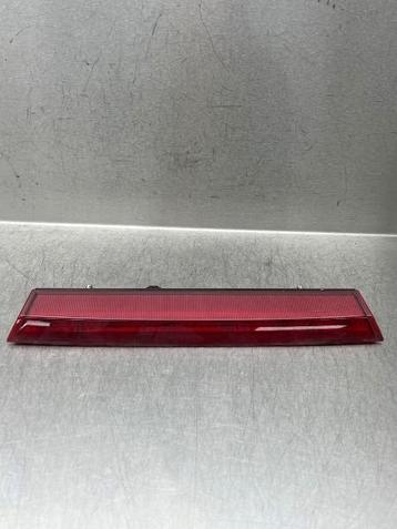 FEU STOP CENTRAL ARRIERE Corolla Touring Sport (E21 / EH1), Utilisé, Toyota